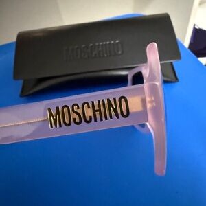 Moschino Light Pink Eyewear